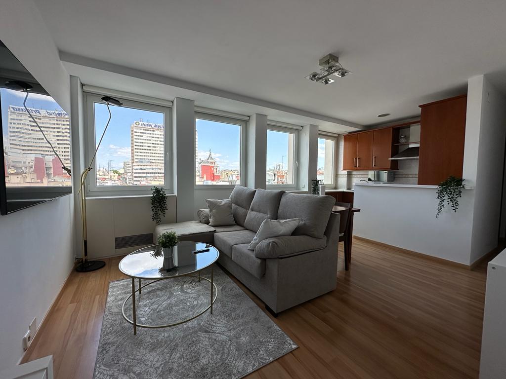 WhatsApp Image 2023-05-19 at 13.08.30 6.jpeg